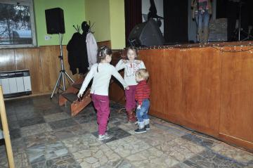 Prezentácia knihy pani Polóňovej Prezentácia knihy pani Polóňovej